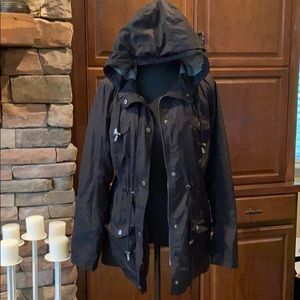 Ladies Black Merona Windbreaker